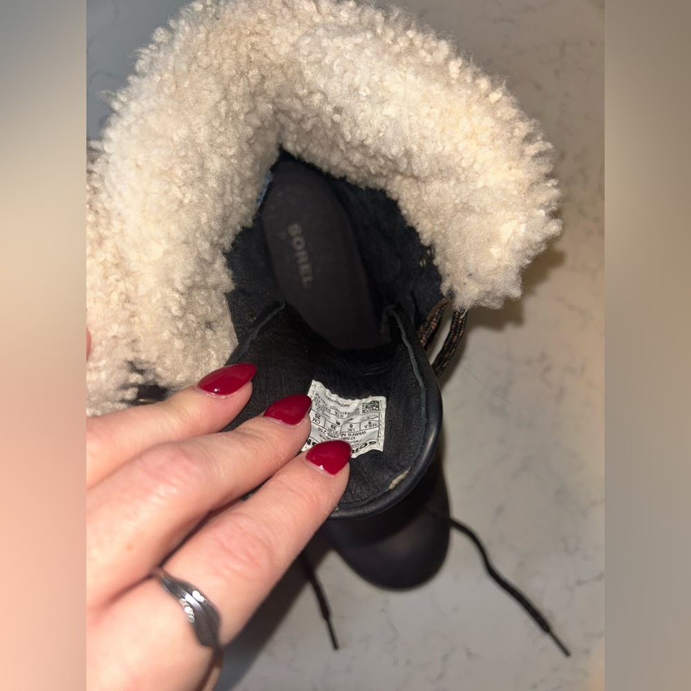 EUC Sorel Women's Conquest Tobacco Brown Lace-Up Wedge Boots w/ Shearling Lining - Picture 11 of 15